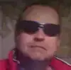 Elvis V.