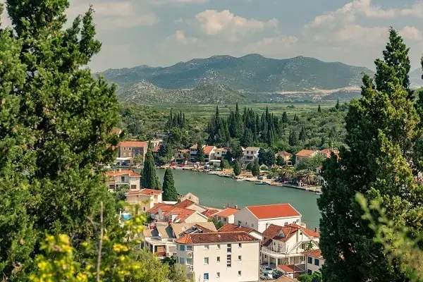 Miejsca turystyczne w pobliżu - Opuzen