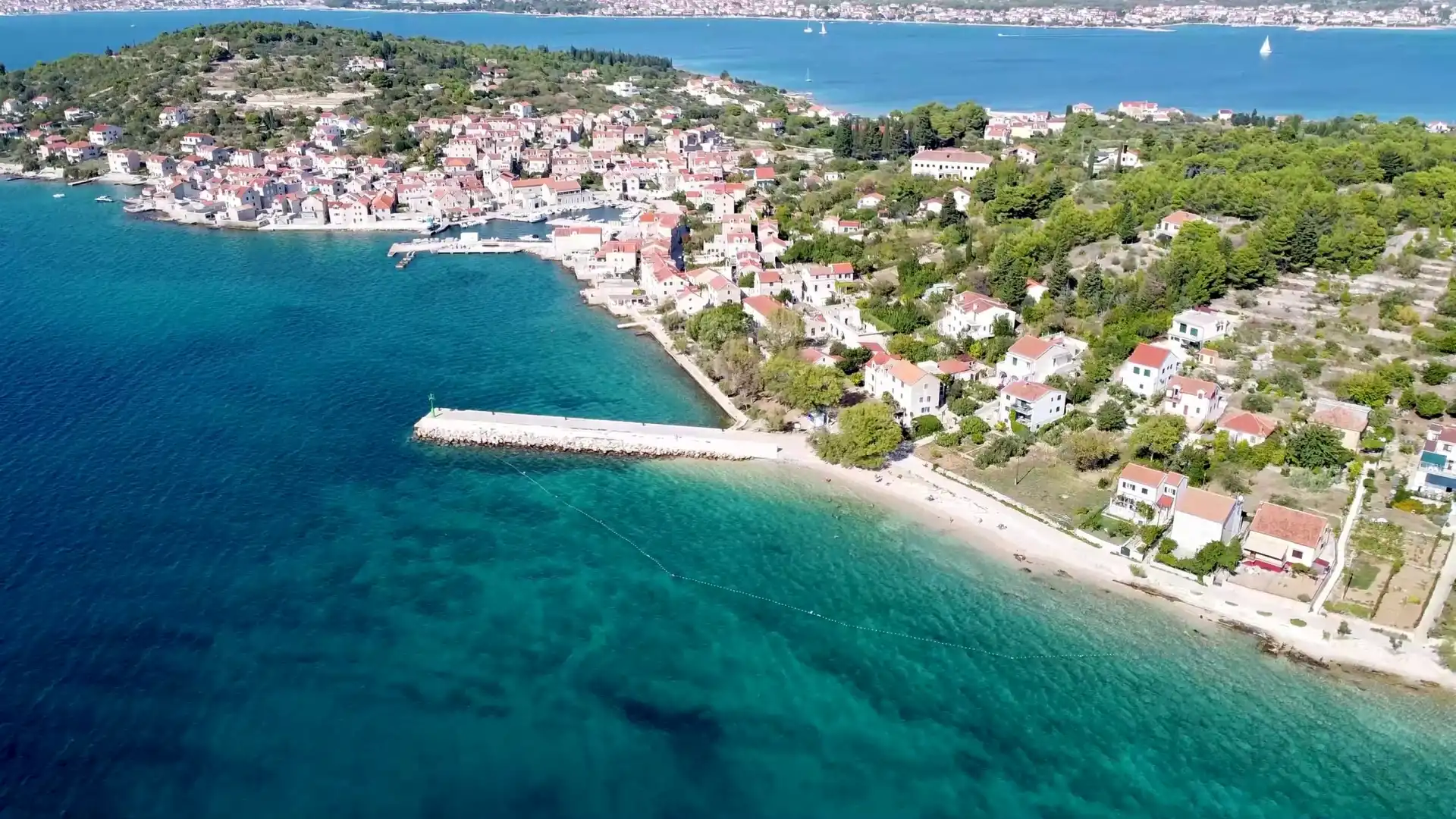 Tourist places nearby - Prvić