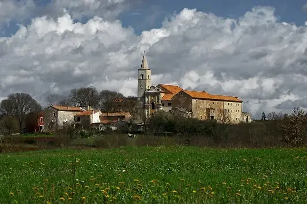 Miejsca turystyczne w pobliżu - Sveti Petar u Šumi