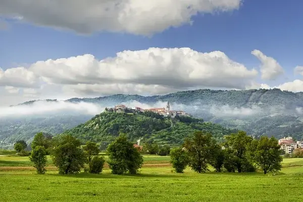 Miejsca turystyczne w pobliżu - Buzet