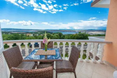 Apartments Villa Americana Jadranovo, Croatia