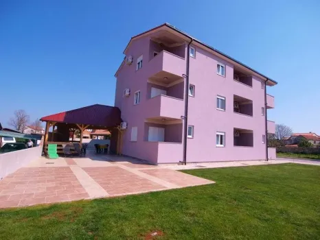 Apartmanok Nešić Peroj, Horvátország