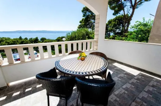 Appartementen Ursić Brela, Kroatie