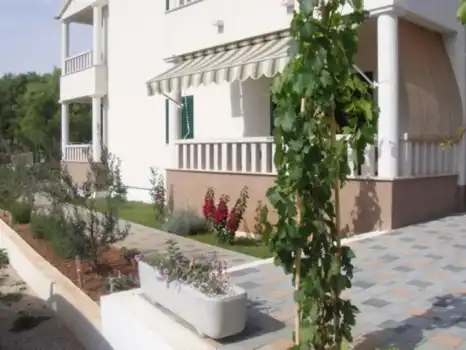 Apartment Srdarev Pencov Vodice - Vodice | Laganini.com