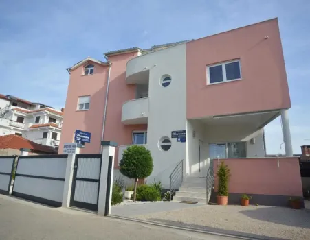 Appartamenti Bluemare Pakoštane, Croazia