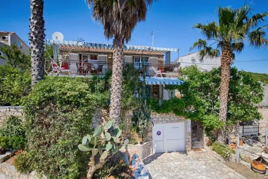 Appartementen Carmen Vis - Vis, Kroatie