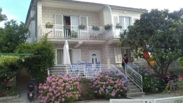 Apartmani Srećka Brač - Supetar, Hrvatska