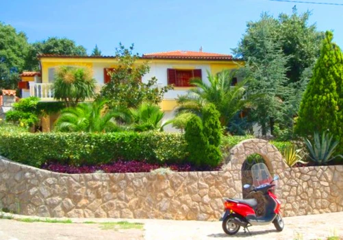 Apartamenty Maria - Dramalj | Laganini.com