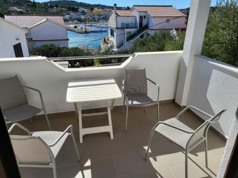 Ferienwohnung Henrik - Murter - Jezera | Laganini.com