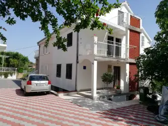 Ferienwohnungen Rajnpreht Živogošće, Kroatien