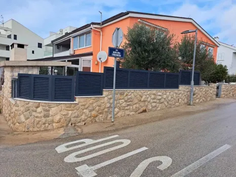 Apartmán Adriana  - Pag - Povljana | Laganini.com