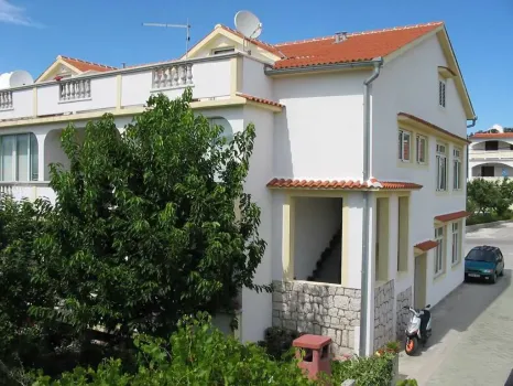 Apartments Lopar 385 Rab - Lopar, Croatia