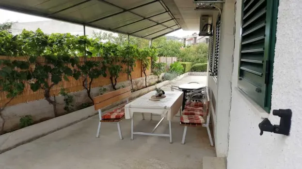 Ferienwohnungen  Bebac Ciovo - Slatine, Kroatien