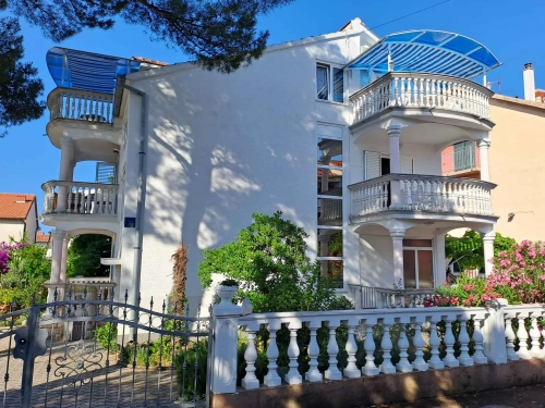 Ferienwohnungen Villa Melli  Vodice, Kroatien
