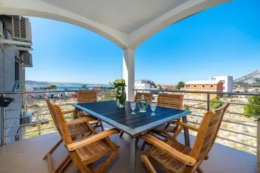 Ferienhaus Lota Starigrad-Paklenica, Kroatien