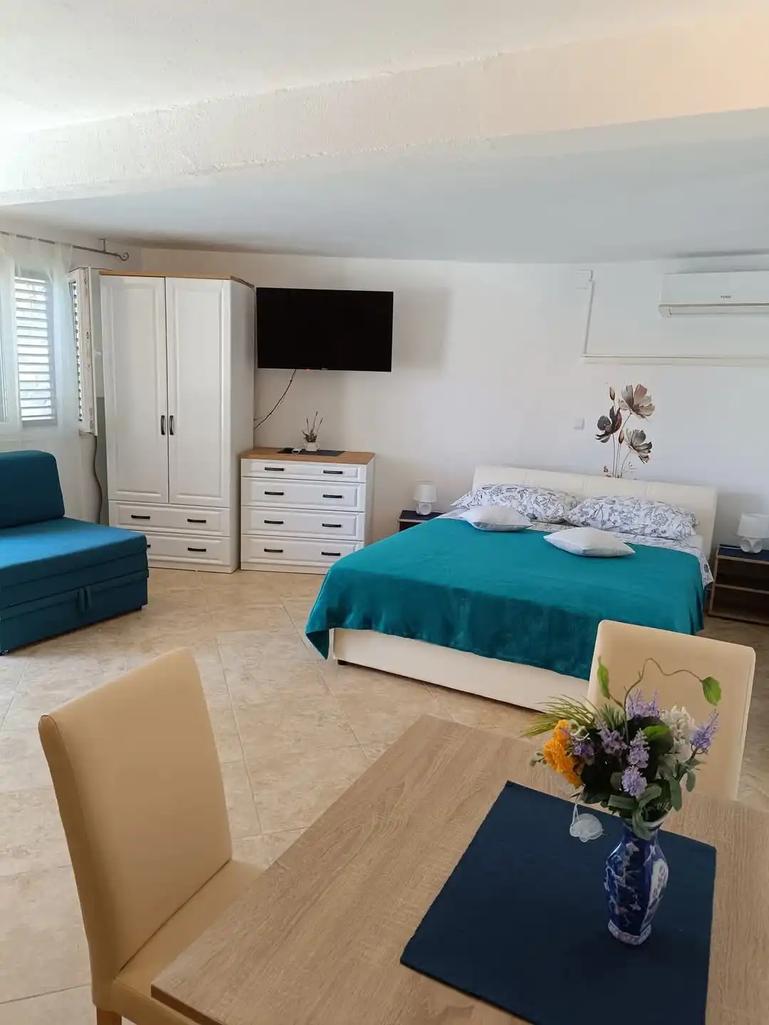 Apartments Igralište Mirakul Seget, Croatia