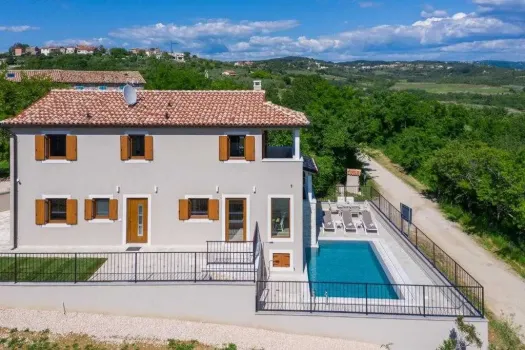Počitniški dom Villa Škarline Buje, Hrvaška