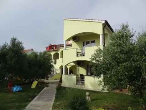 Apartmani Rončević Vrsi, Hrvatska