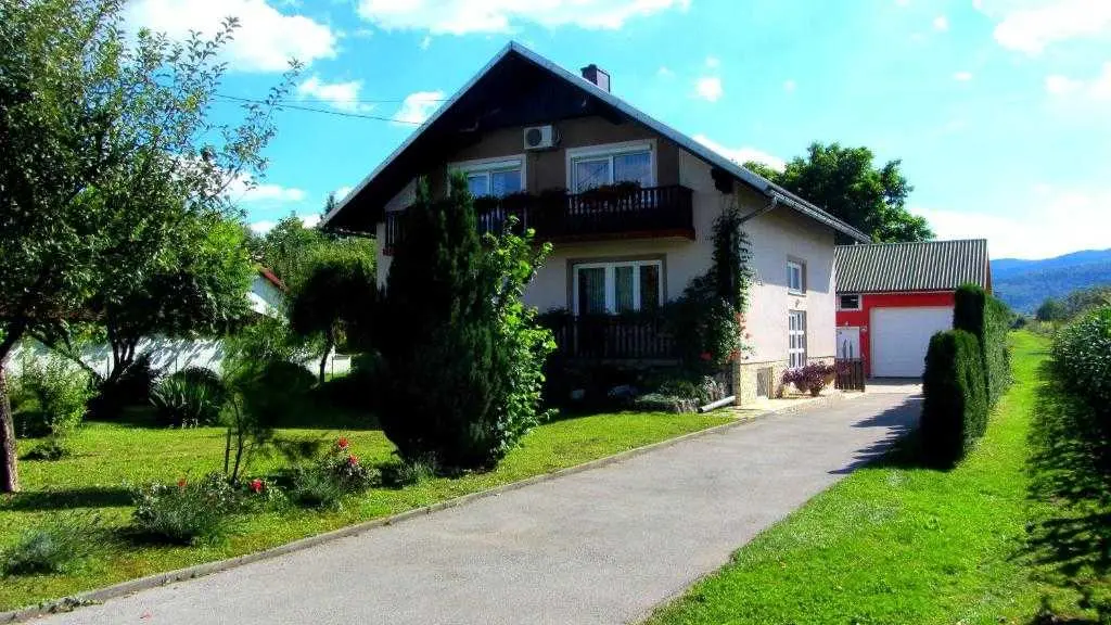 Apartments Marin, Ogulin - Croatia