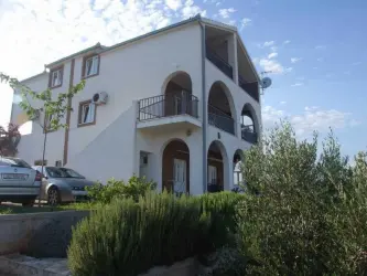 Apartments Pralija  Sevid, Croatia