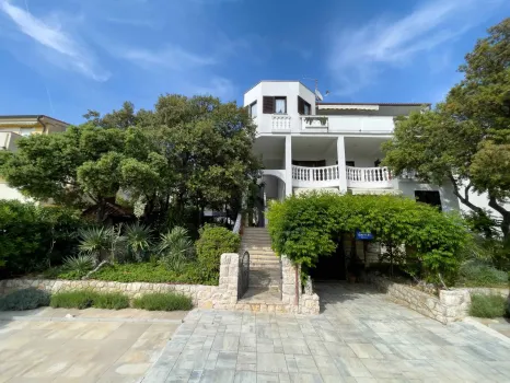 Ferienwohnungen Lucretia Pag - Kolan und Mandre, Kroatien