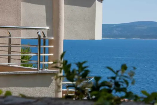 Apartmaji Larus-M  Mimice, Hrvaška