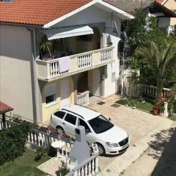 Apartment Jozefina Vrsi, Croatia