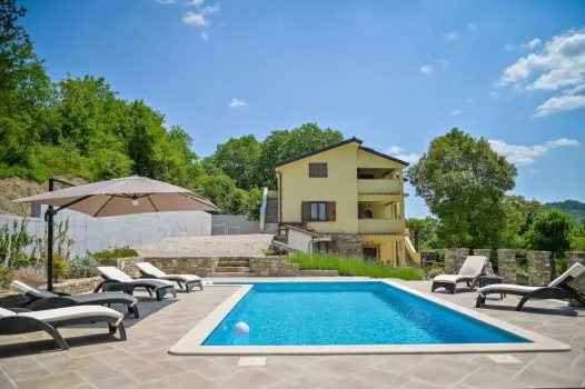 Ferienhaus Villa Brbon Pićan, Kroatien
