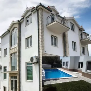 Apartments Karadza Kaštela, Croatia