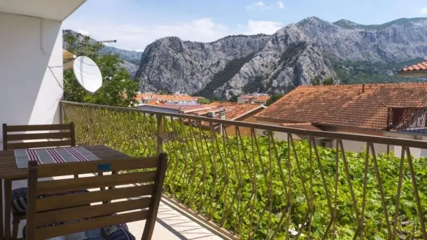 Apartment Enjoy Omiš, Croatia