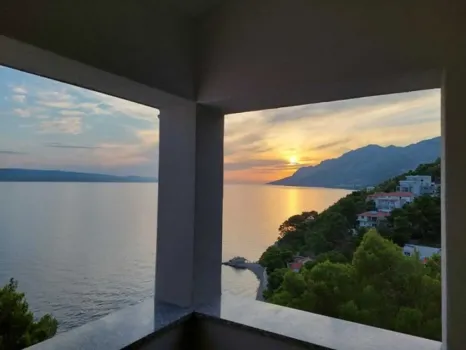 Appartamenti Čikeš Brela, Croazia