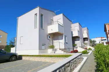 Vakantiehuis Villa Cascada Novalja Pag - Novalja, Kroatie