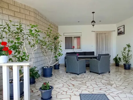 Apartments Kapetanova kci Baška Voda, Croatia