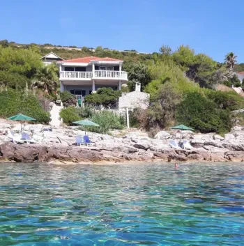 Apartmaji Vila Ruža Vis - Vis, Hrvaška