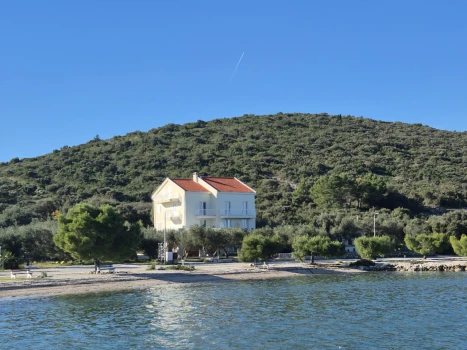 Apartments GLAVOR DRAČE - Drače | Laganini.com