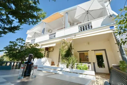 Appartamenti Aurora Starigrad-Paklenica, Croazia