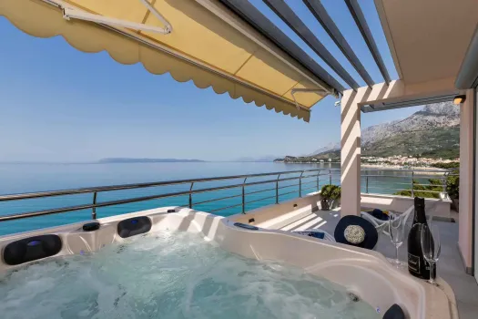 Apartman Penthouse Big Blue - Tučepi | Laganini.com