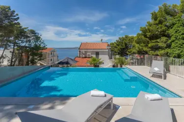 Ferienwohnungen Villa Brela Brela, Kroatien