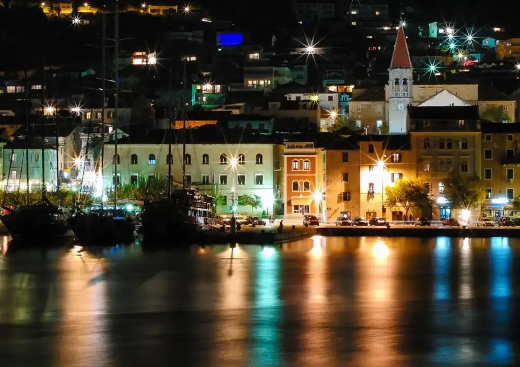 Apartments Makarska Old Town , Makarska - Croatia