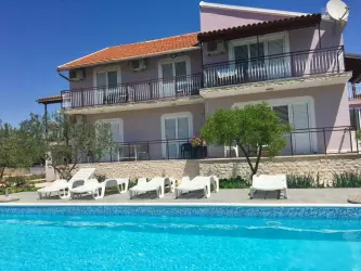 Apartmaji Krkahouse Skradin, Hrvaška