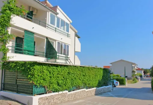 Apartments Bodo Drvenik, Croatia