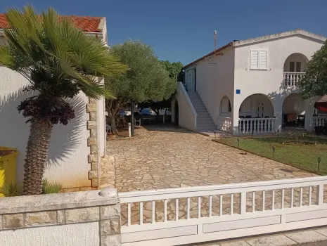 Appartement Josip - Vir | Laganini.com