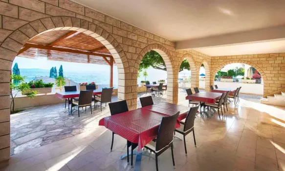 Ferienwohnungen Kaštelančić Podstrana, Kroatien