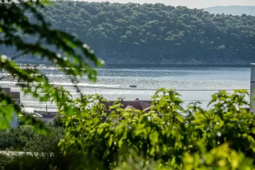 Apartments Marisol Rab - Barbat and Banjol, Croatia