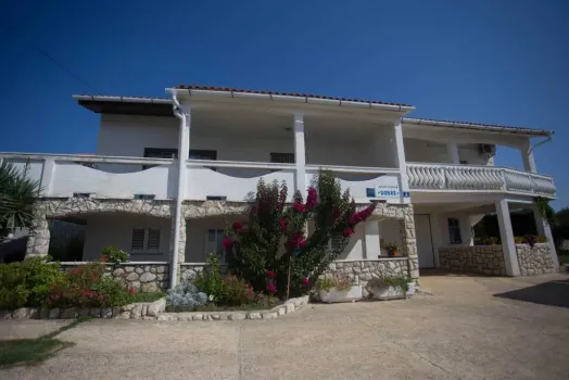 Appartements Dobre Pag - Povljana, Croatie