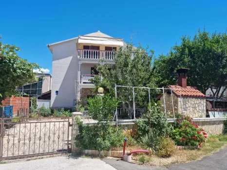 Camere Bonaca Vir, Croazia