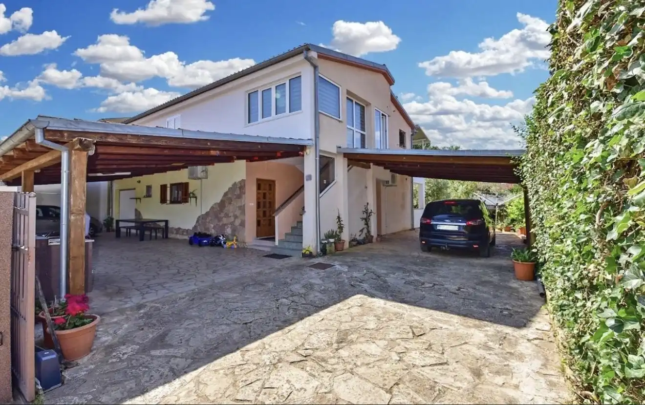 Apartmani Lily, Valbandon - Hrvatska
