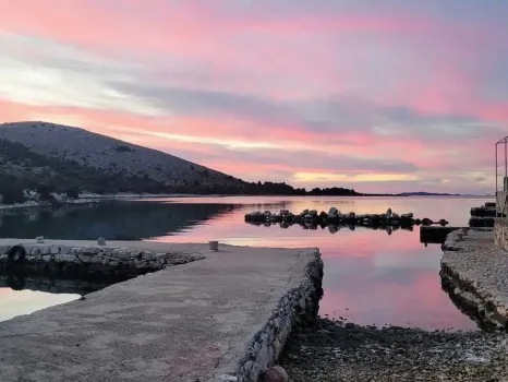 Robinson tourism Bizikovica - Žut - Kornati | Laganini.com