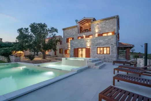 Maison de vacances Authentic Stone Villa  Biograd, Croatie